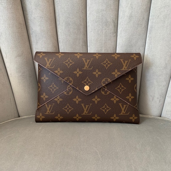 Louis Vuitton Handbags - ❗️SOLD❗️LV large Kirigami pochette with box